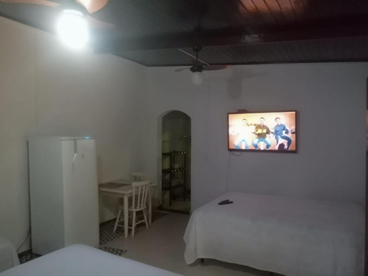 Suites próximo ao rio Jaguareguava em Bertioga Exterior foto