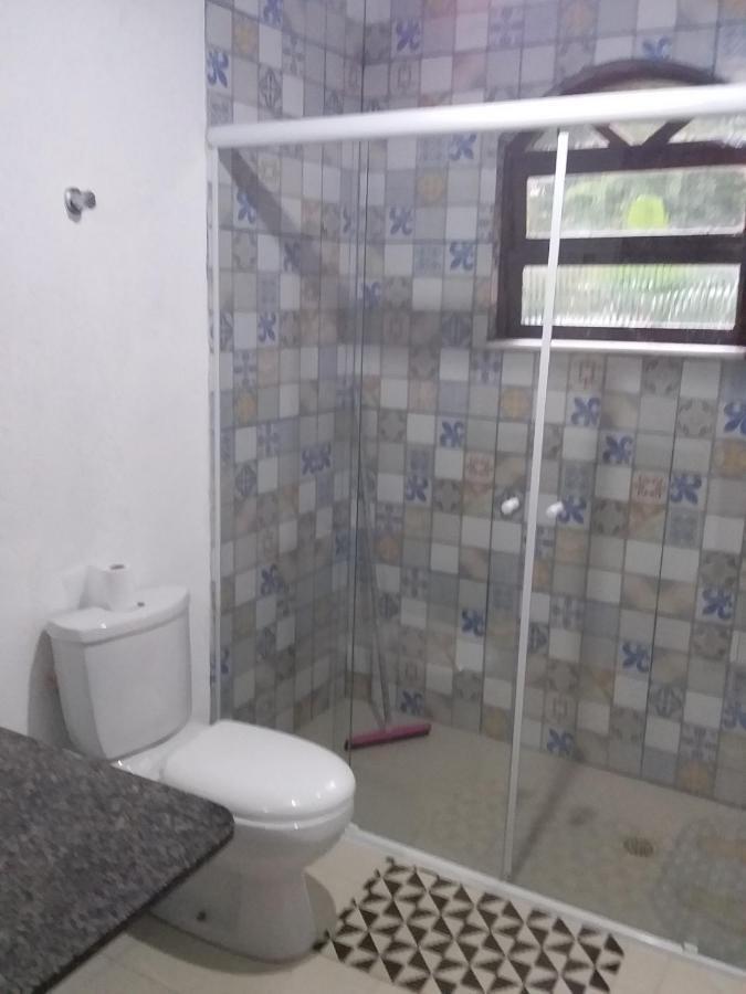 Suites próximo ao rio Jaguareguava em Bertioga Exterior foto